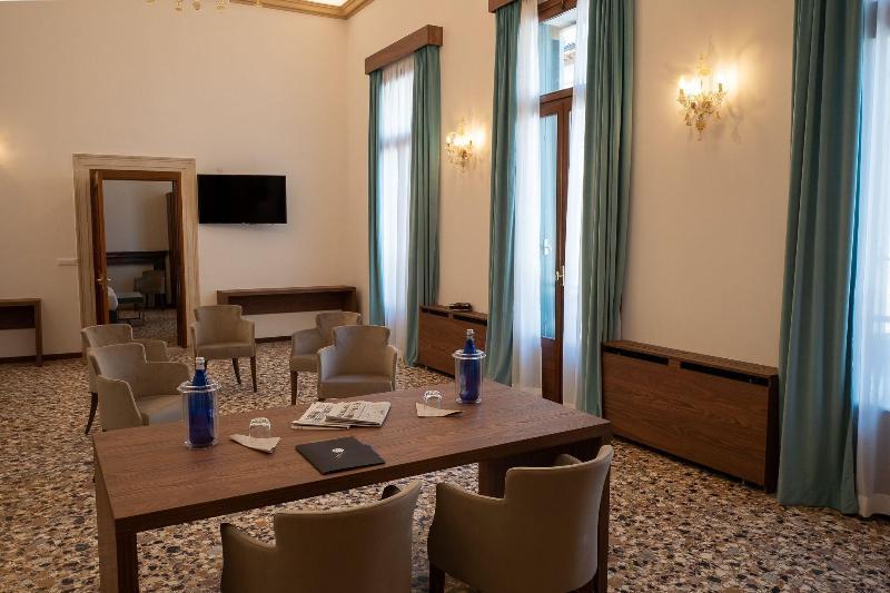 Hotel Palazzo Scamozzi Vicenza Esterno foto